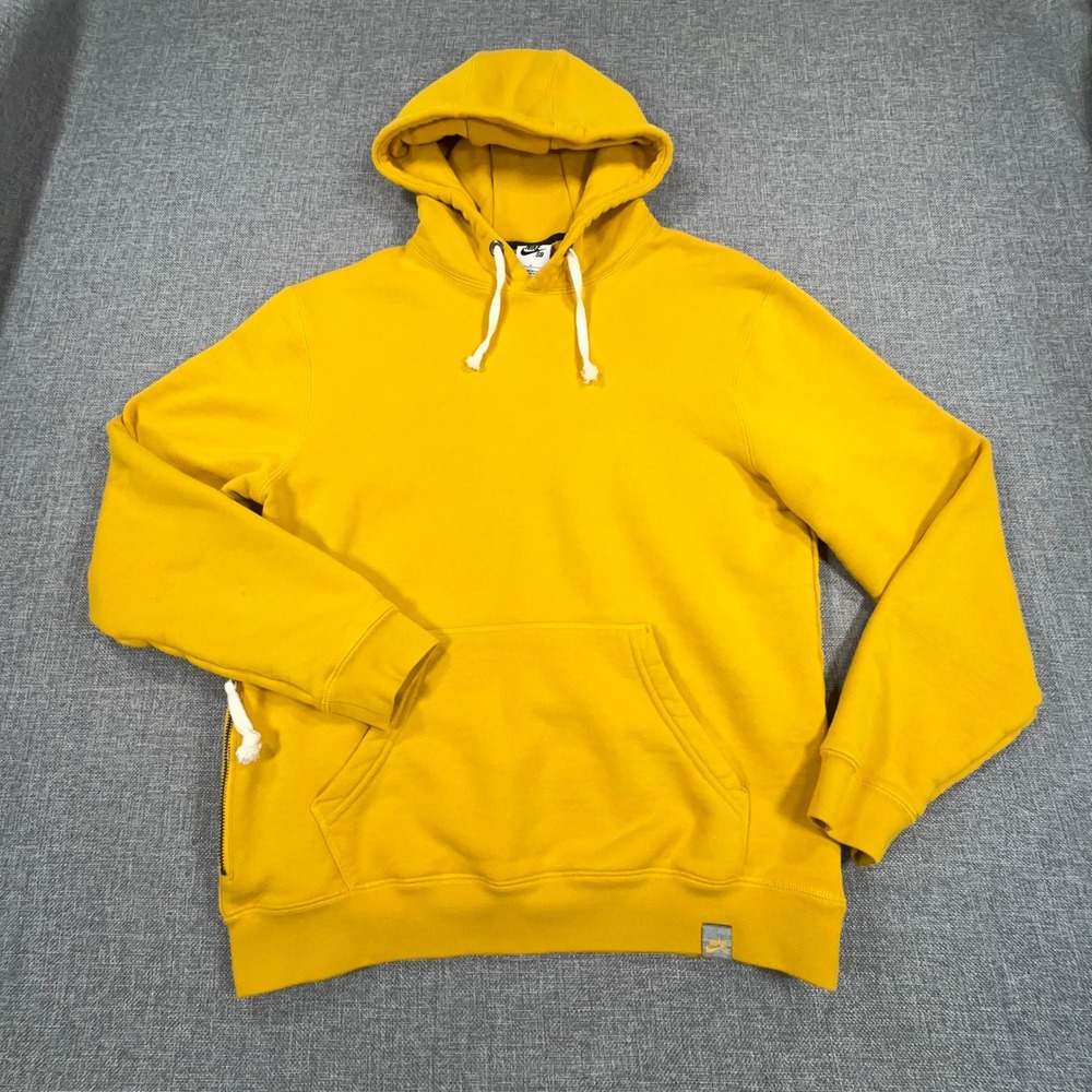 Nike SB Hoodie Mens Small Sulphur Yellow DH2644-743 Skateboard Skater Pullover
